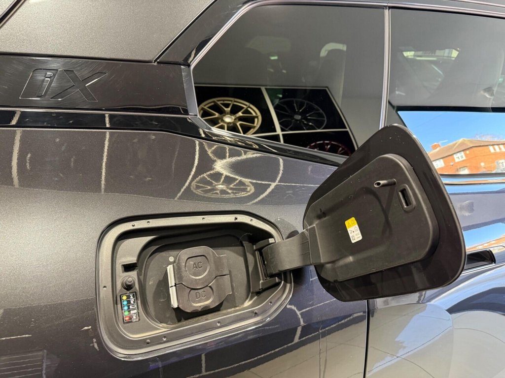 Used BMW iX 2022 for sale - 77920528: Photo 31