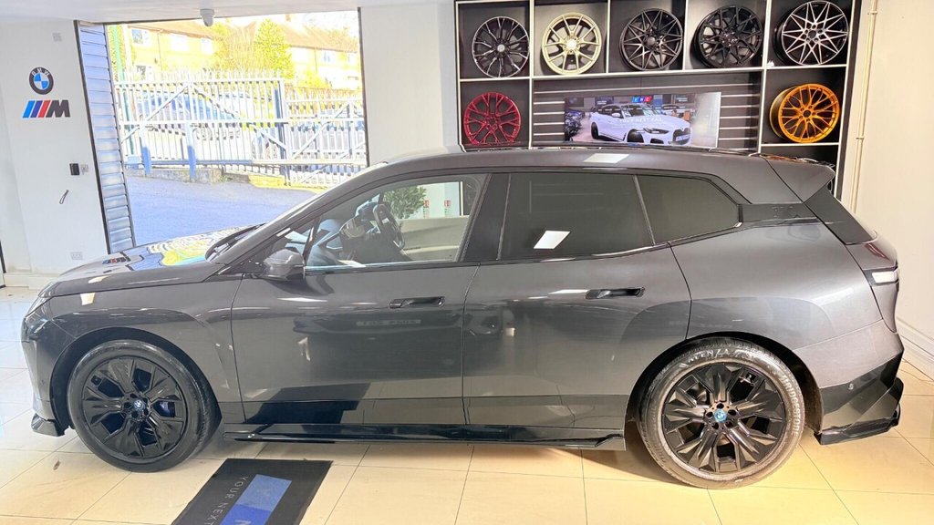 Used BMW iX 2022 for sale - 77920528: Photo 44