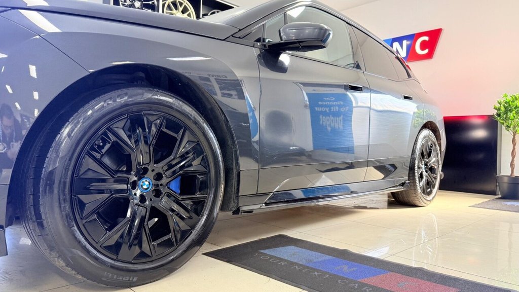 Used BMW iX 2022 for sale - 77920528: Photo 9