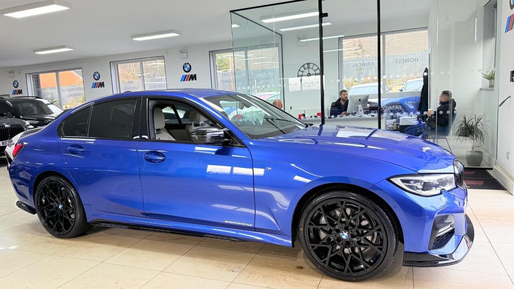 Used BMW 3 Series 2019 for sale - 76642403: Photo 19