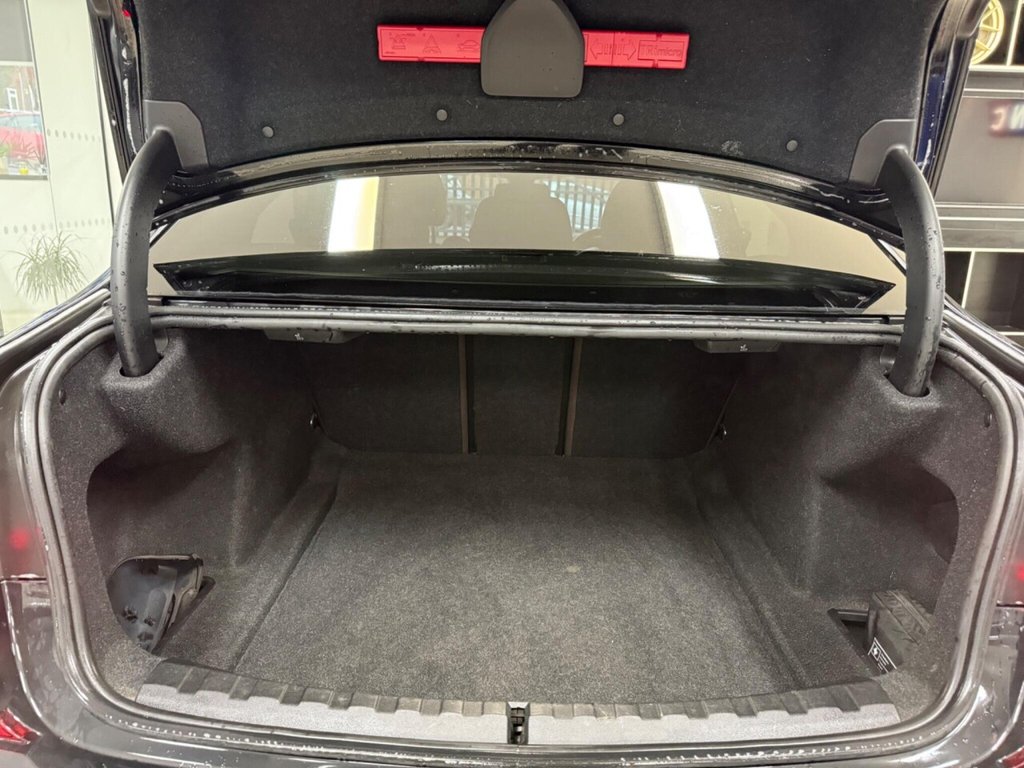 Used BMW 3 Series 2021 for sale - 76867848: Photo 31