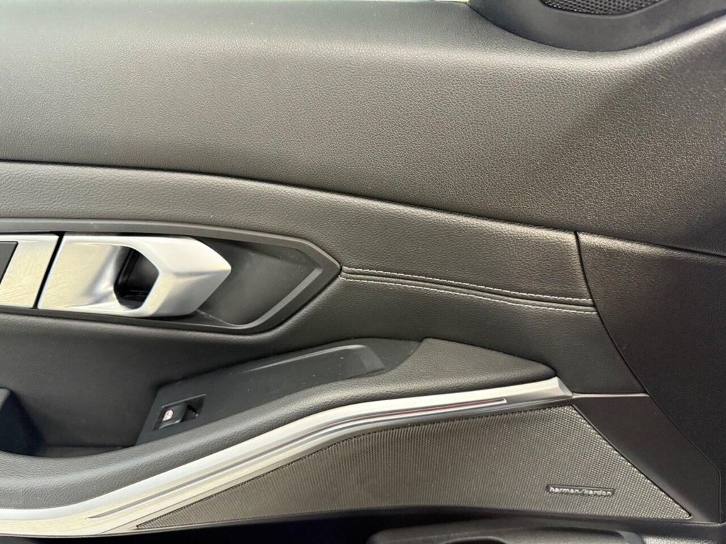 Used BMW 3 Series 2020 for sale - 76711209: Photo 18