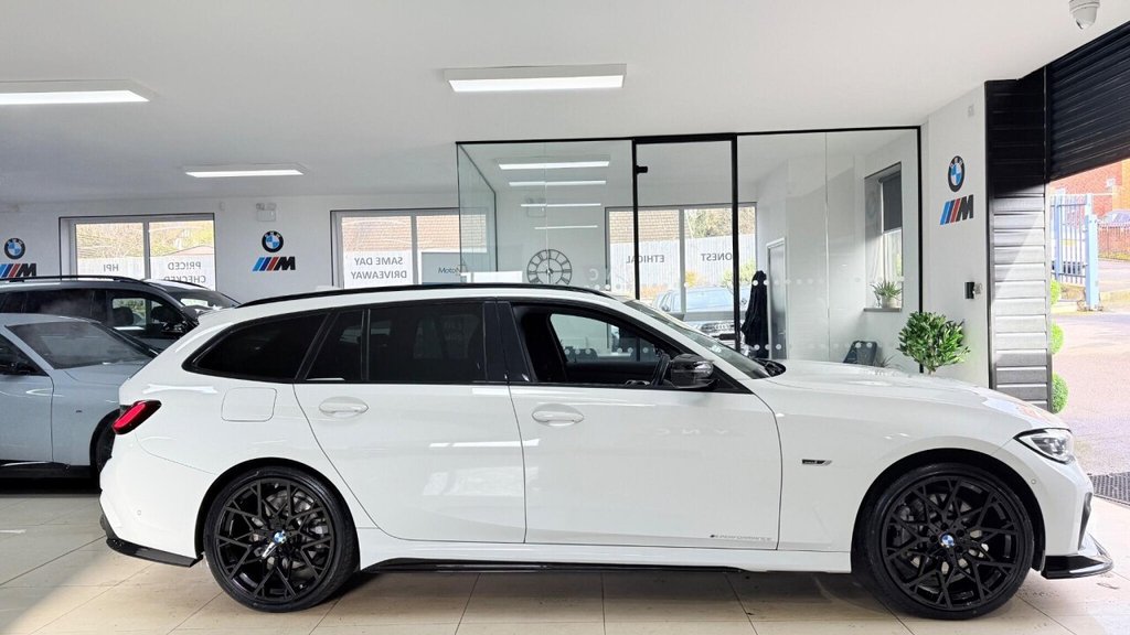 Used BMW 3 Series 2021 for sale - 77572043: Photo 44