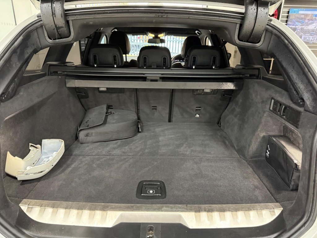 Used BMW 3 Series 2021 for sale - 77139882: Photo 31