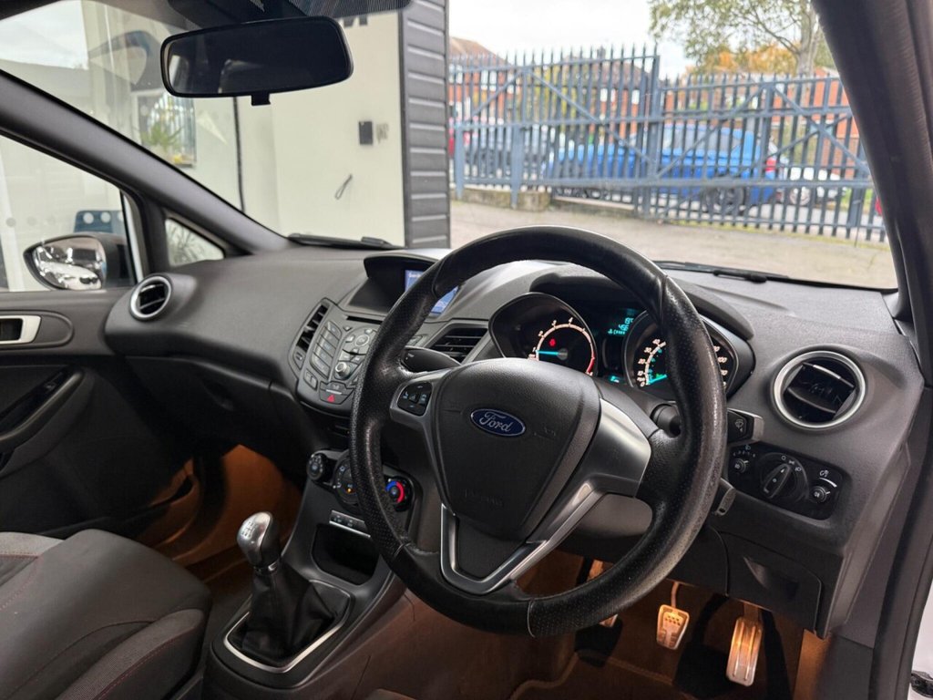 Used Ford Fiesta 2016 for sale - 76454534: Photo 20