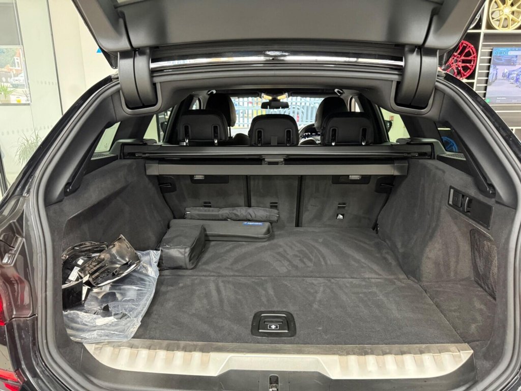 Used BMW 3 Series 2021 for sale - 77328325: Photo 33