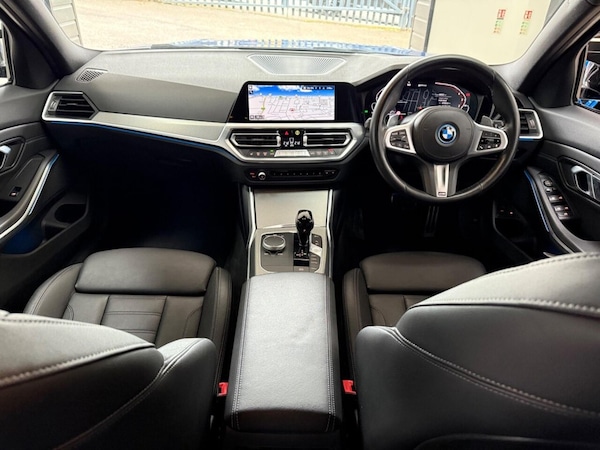 Used BMW 3 Series 2021 for sale - 76105909: Photo 11