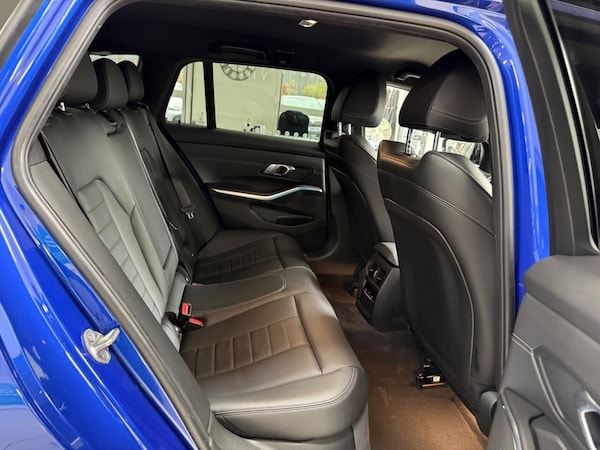 Used BMW 3 Series 2021 for sale - 76105909: Photo 33