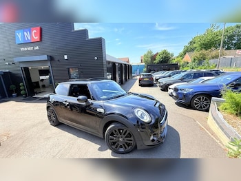 Used MINI Hatch 2019 for sale - 78985955: Photo