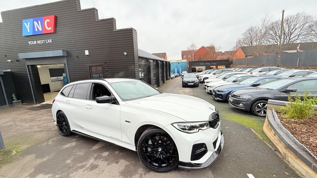 Used BMW 3 Series 2021 for sale - 77328360: Photo 2