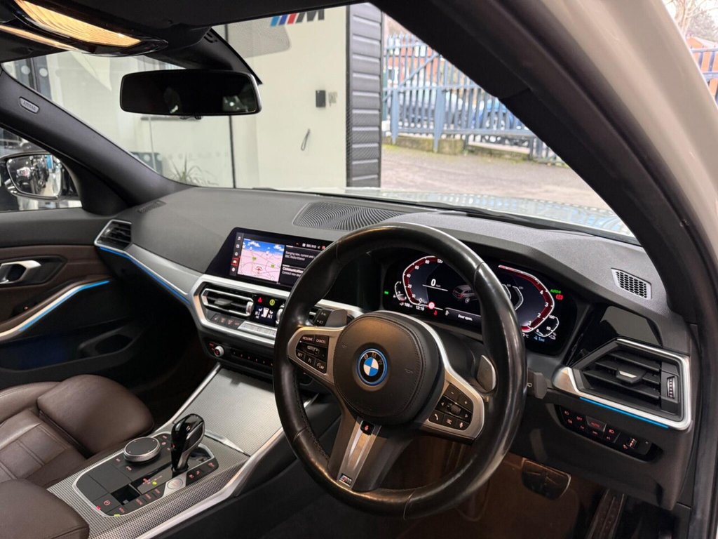 Used BMW 3 Series 2021 for sale - 77328360: Photo 27