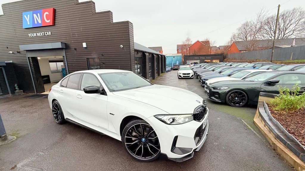 Used BMW 3 Series 2022 for sale - 76973798: Photo 1