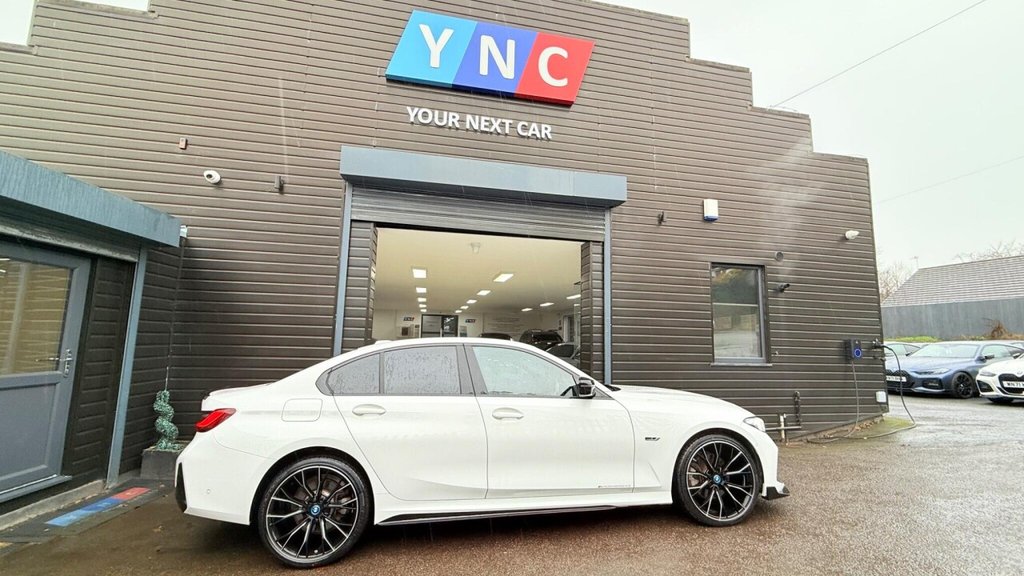 Used BMW 3 Series 2022 for sale - 76973798: Photo 2