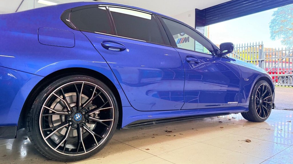 Used BMW 3 Series 2023 for sale - 76632390: Photo 18