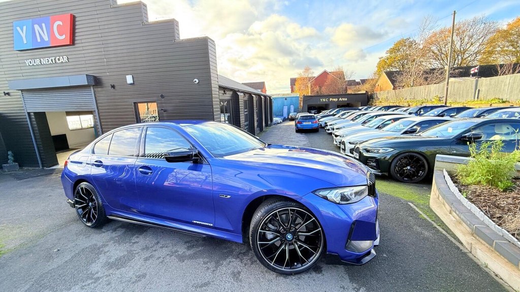 Used BMW 3 Series 2023 for sale - 76632390: Photo 3