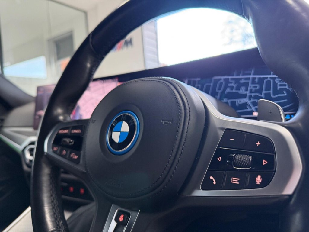 Used BMW 3 Series 2023 for sale - 76632390: Photo 39