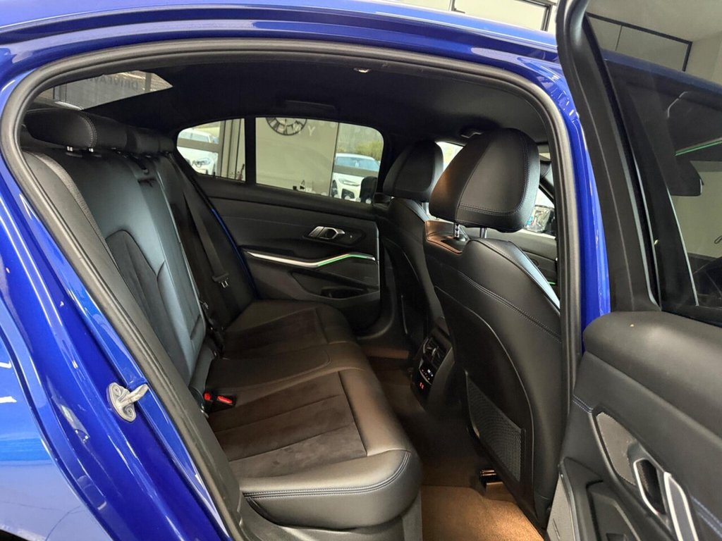 Used BMW 3 Series 2023 for sale - 76632390: Photo 45