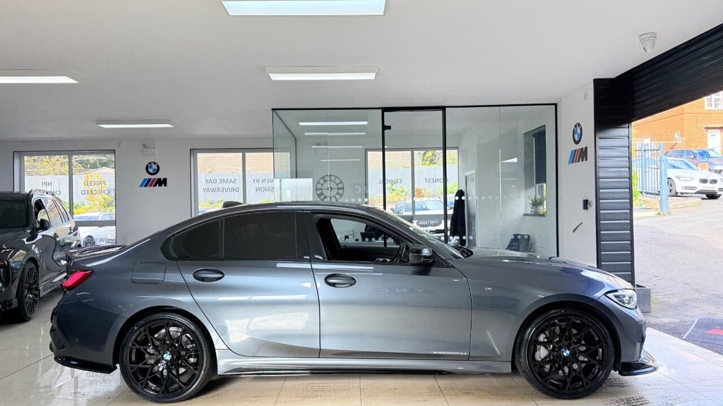 Used BMW 3 Series 2021 for sale - 76333771: Photo 40