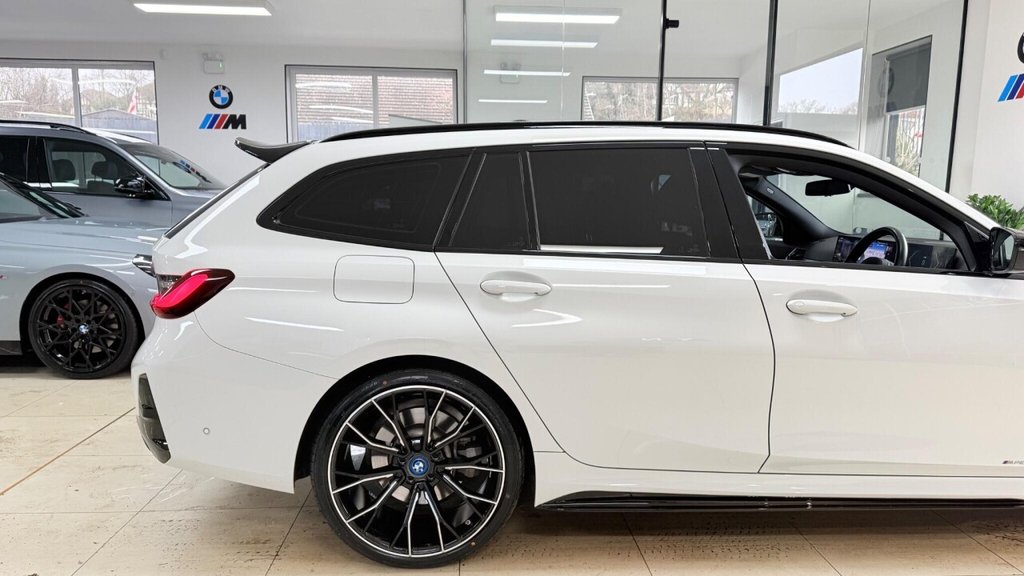 Used BMW 3 Series 2023 for sale - 77507448: Photo 9