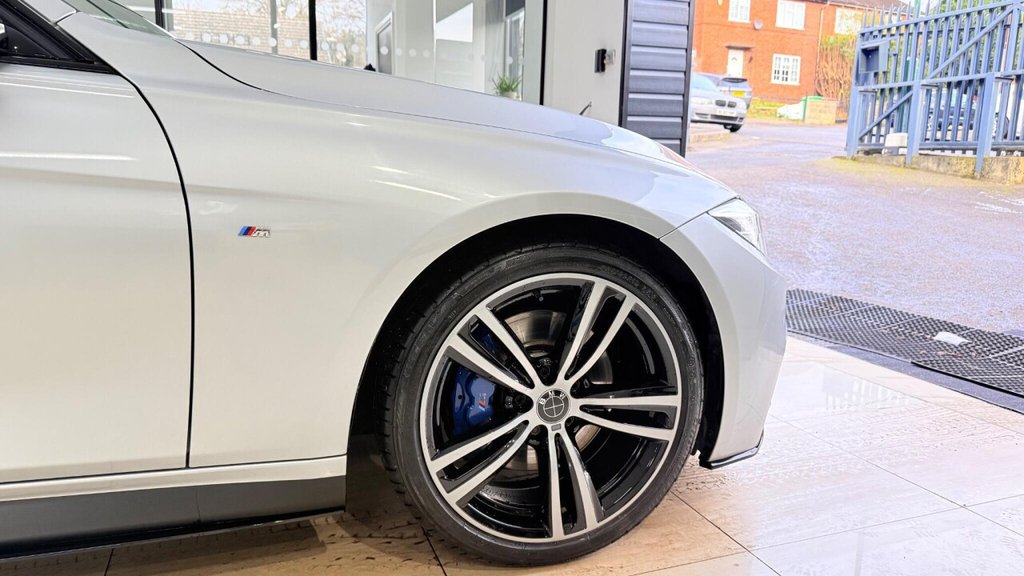 Used BMW 3 Series 2017 for sale - 77122157: Photo 10