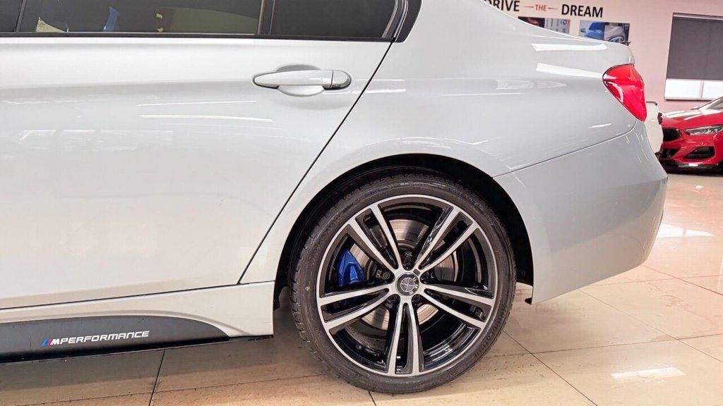 Used BMW 3 Series 2017 for sale - 77122157: Photo 15