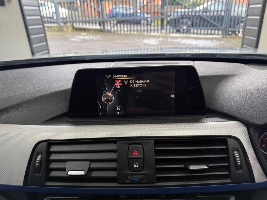 Used BMW 3 Series 2017 for sale - 77122157: Photo 22