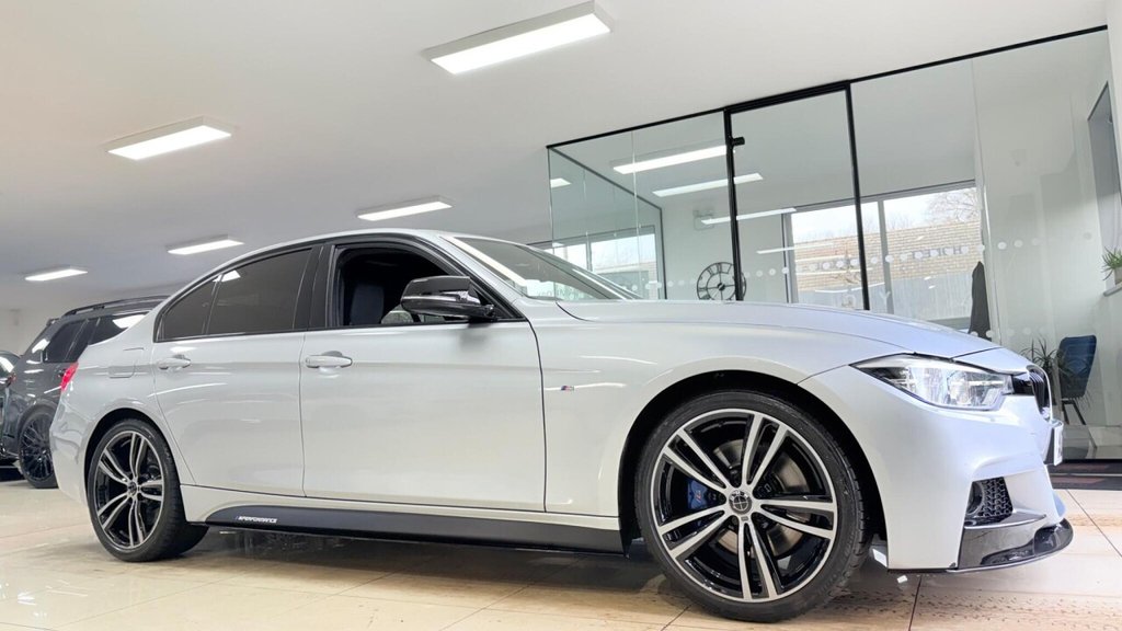 Used BMW 3 Series 2017 for sale - 77122157: Photo 3