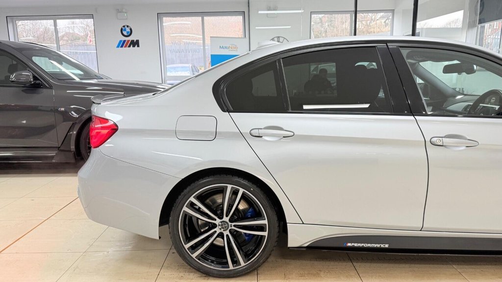 Used BMW 3 Series 2017 for sale - 77122157: Photo 36