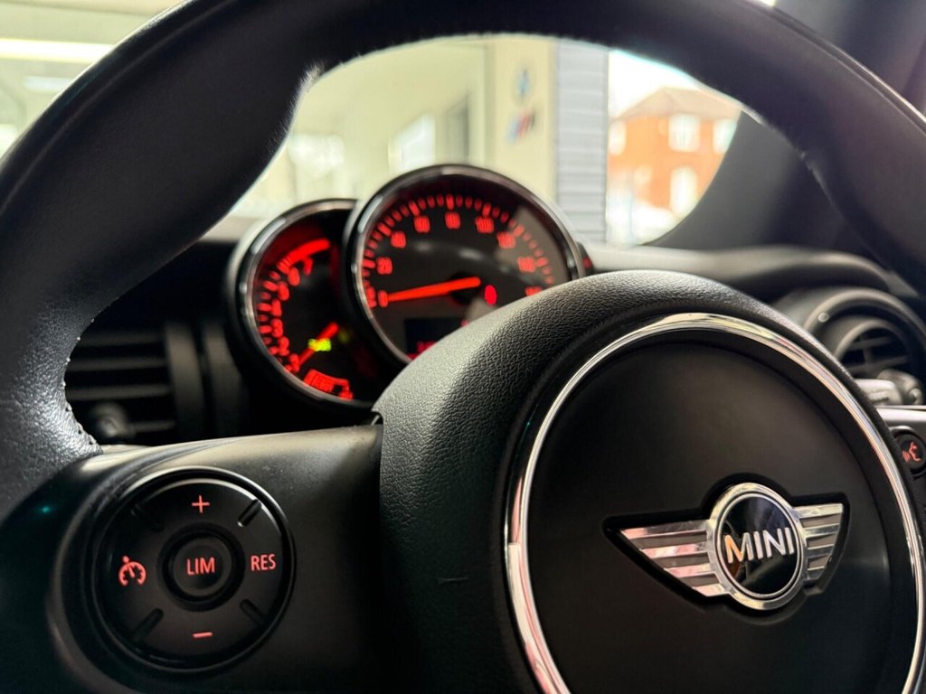 Used MINI Hatch 2015 for sale - 77911087: Photo 21