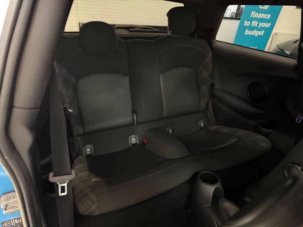 Used MINI Hatch 2015 for sale - 77911087: Photo 24