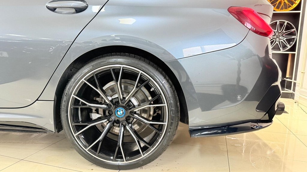 Used BMW 3 Series 2021 for sale - 77667193: Photo 43