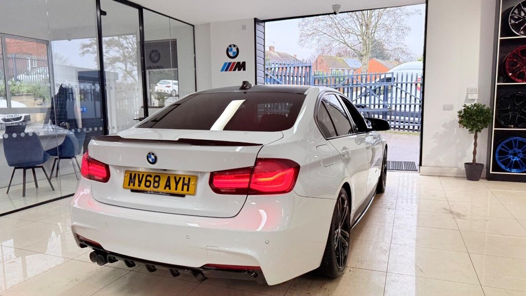 Used BMW 3 Series 2018 for sale - 77507361: Photo 11