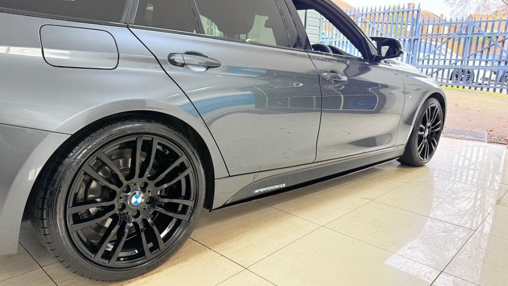 Used BMW 3 Series 2016 for sale - 76910399: Photo 11