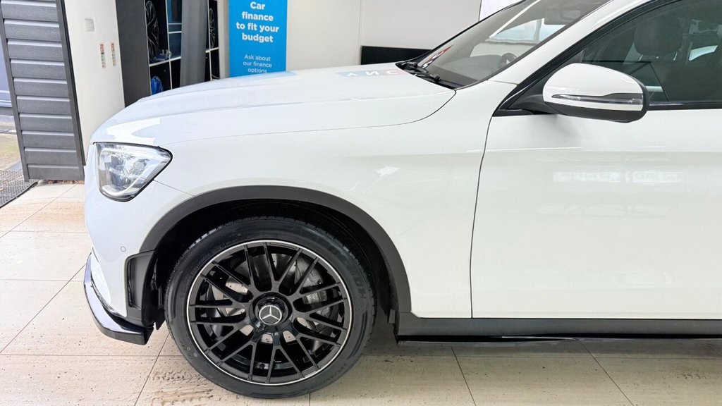 Used Mercedes-Benz GLC 2019 for sale - 76256335: Photo 30