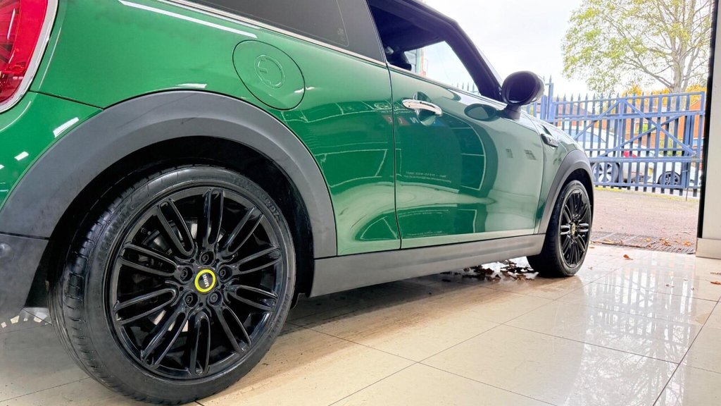 Used MINI Hatch 2021 for sale - 76470584: Photo 11