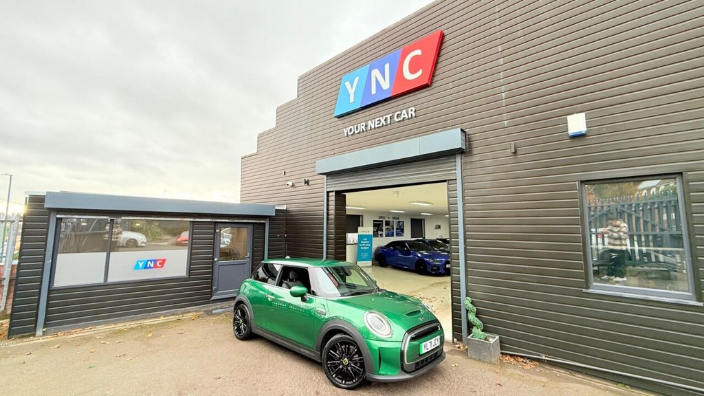 Used MINI Hatch 2021 for sale - 76470584: Photo 4