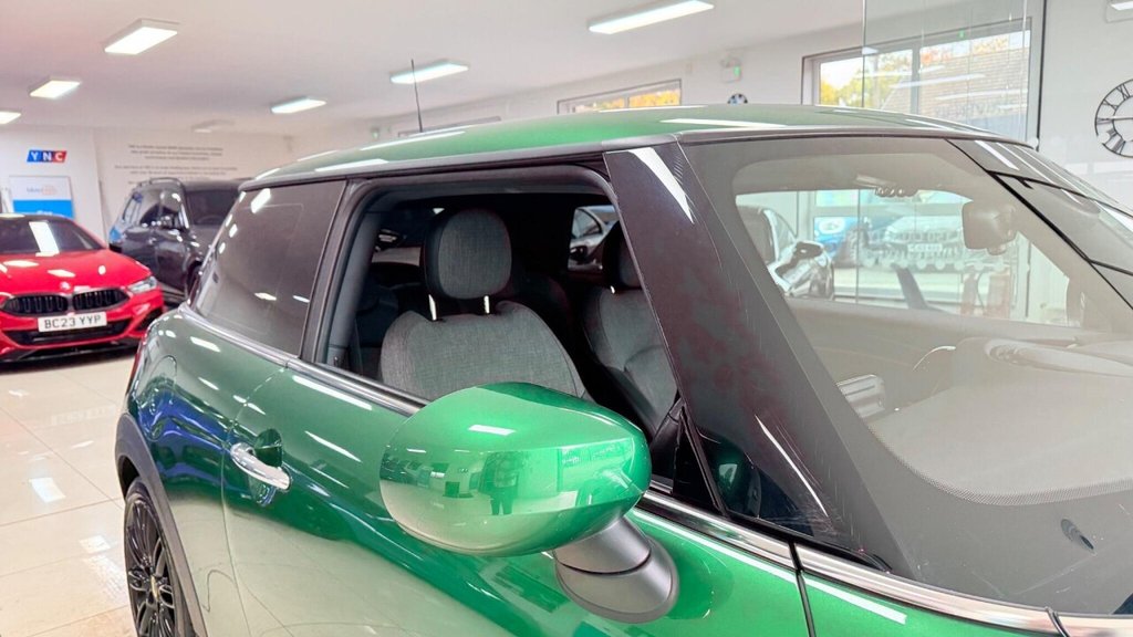 Used MINI Hatch 2021 for sale - 76470584: Photo 42