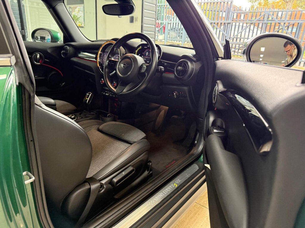 Used MINI Hatch 2021 for sale - 76470584: Photo 6