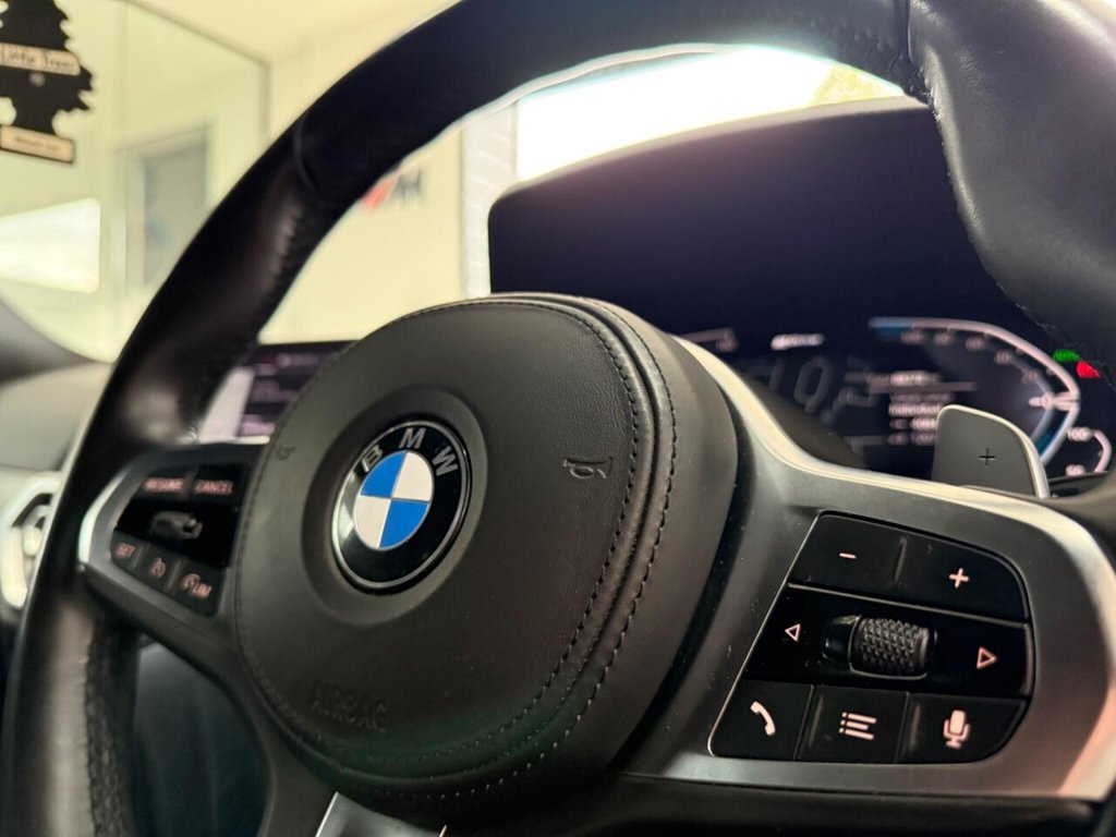 Used BMW 3 Series 2019 for sale - 76356471: Photo 24