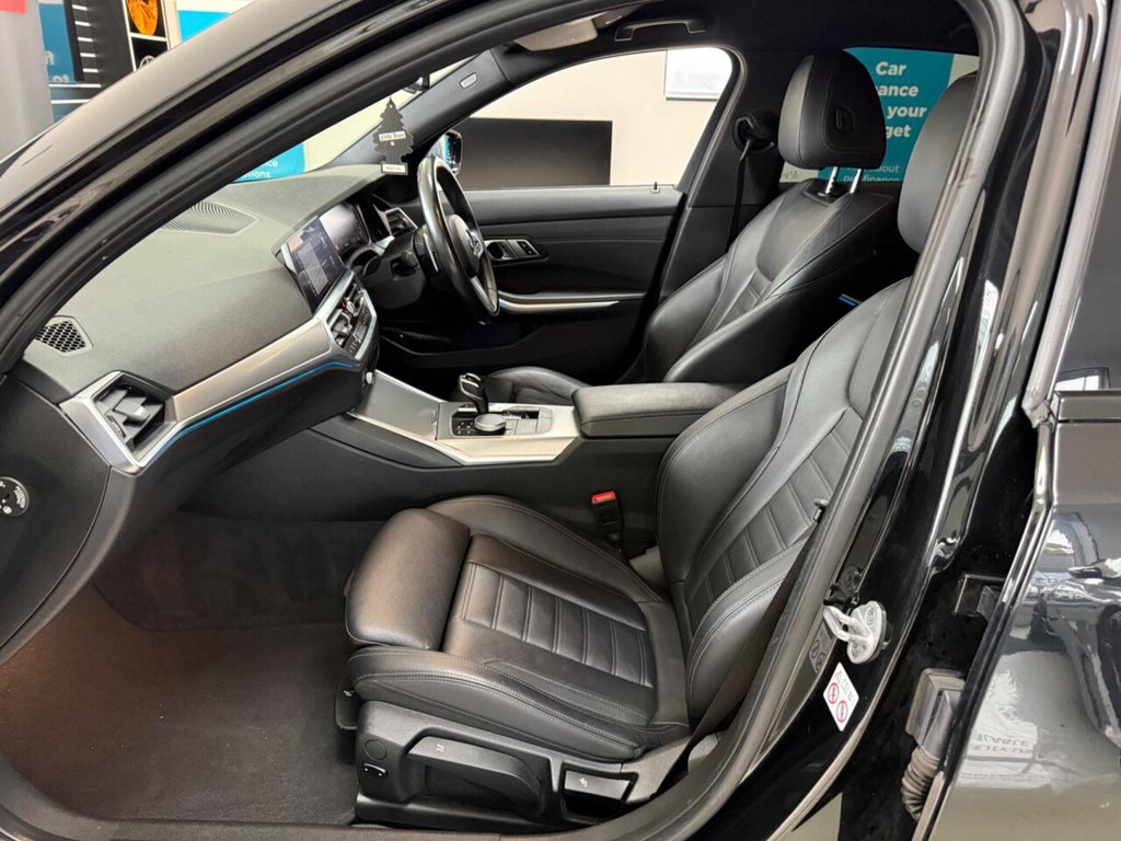 Used BMW 3 Series 2019 for sale - 76356471: Photo 32