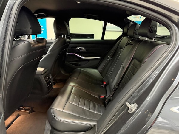 Used BMW 3 Series 2021 for sale - 76267001: Photo 37