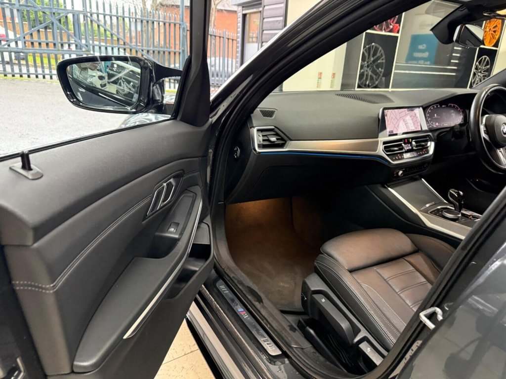 Used BMW 3 Series 2021 for sale - 76950454: Photo 25