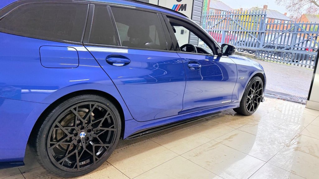 Used BMW 3 Series 2022 for sale - 76820710: Photo 17