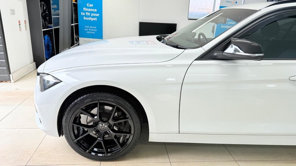 Used BMW 3 Series 2017 for sale - 75923261: Photo 30