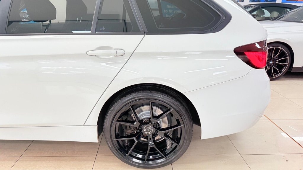 Used BMW 3 Series 2017 for sale - 75923261: Photo 31