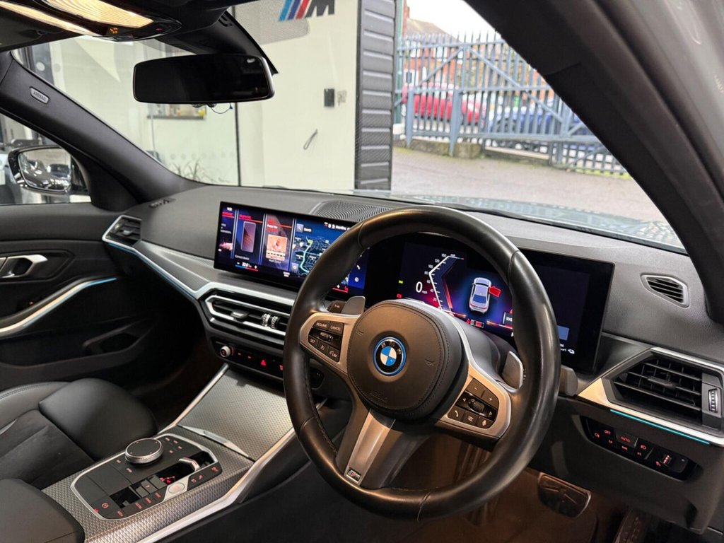 Used BMW 3 Series 2022 for sale - 76986308: Photo 31