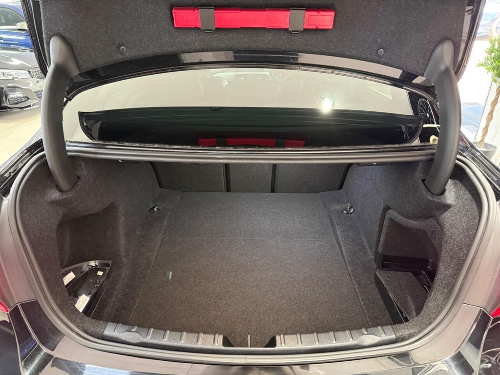 Used BMW 3 Series 2018 for sale - 77821001: Photo 21