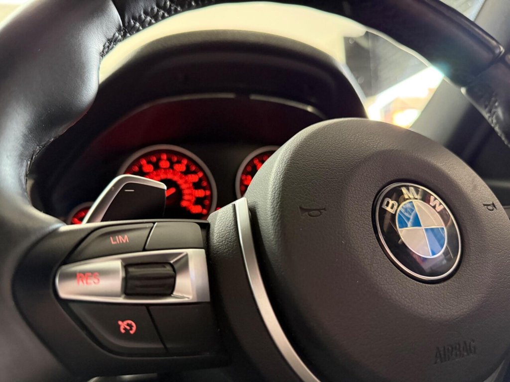 Used BMW 3 Series 2018 for sale - 77821001: Photo 23