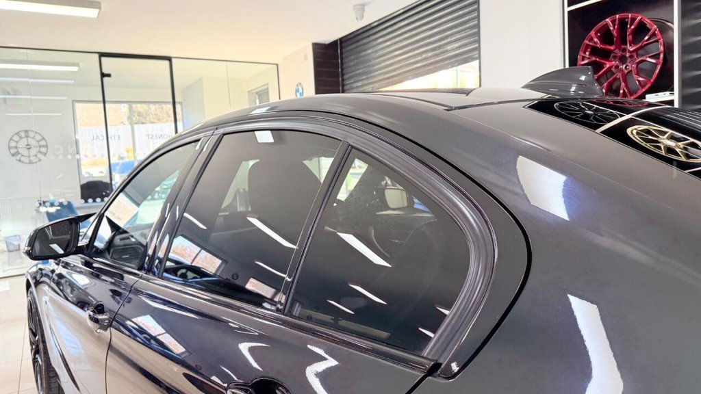 Used BMW 3 Series 2018 for sale - 77821001: Photo 36