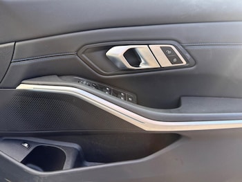 Used BMW 3 Series 2023 for sale - 78145225: Photo